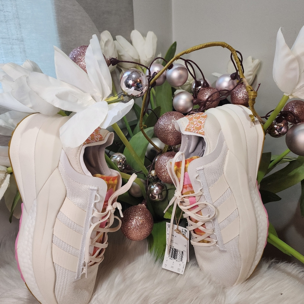 Adidas Avryn_X Shoes women size9.5 new
